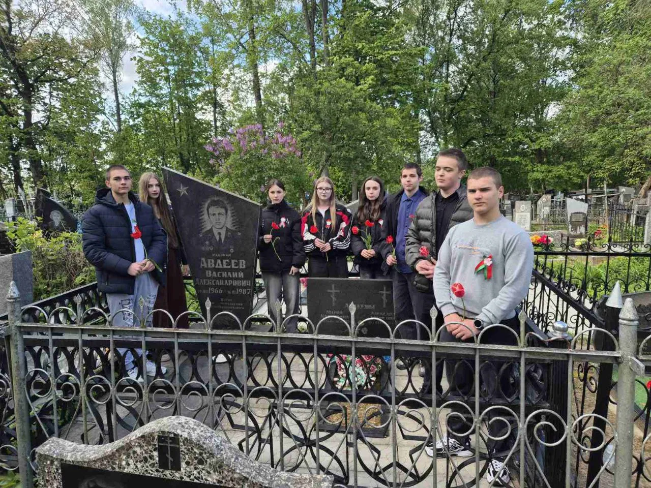 Память благодарных потомков